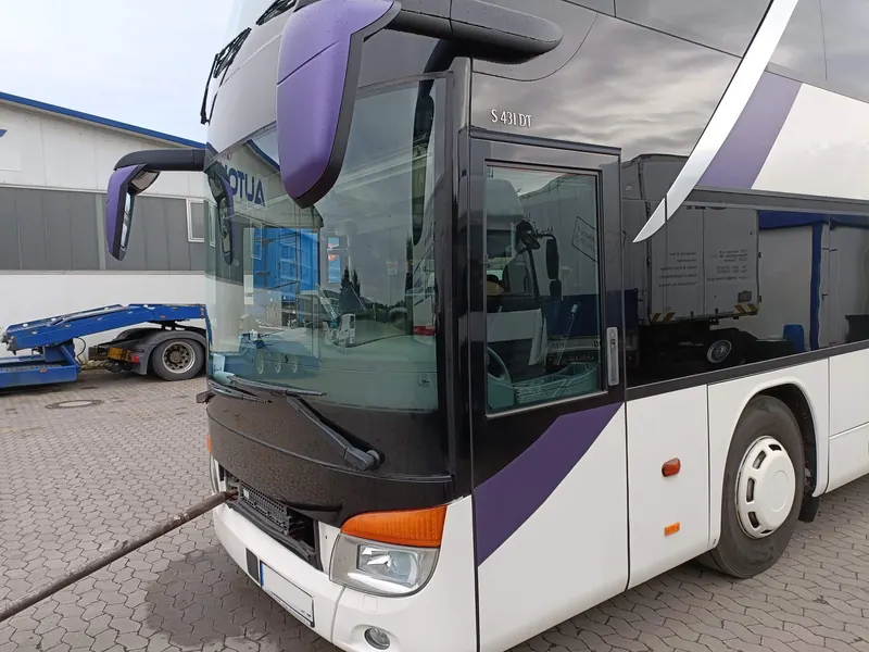 Setra S 431 DT, Kolbenfresser: Foto aus der Autowelt-Werkstatt