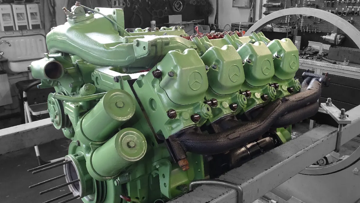 Preview image: overhauled engine in the Autowelt engine workshop